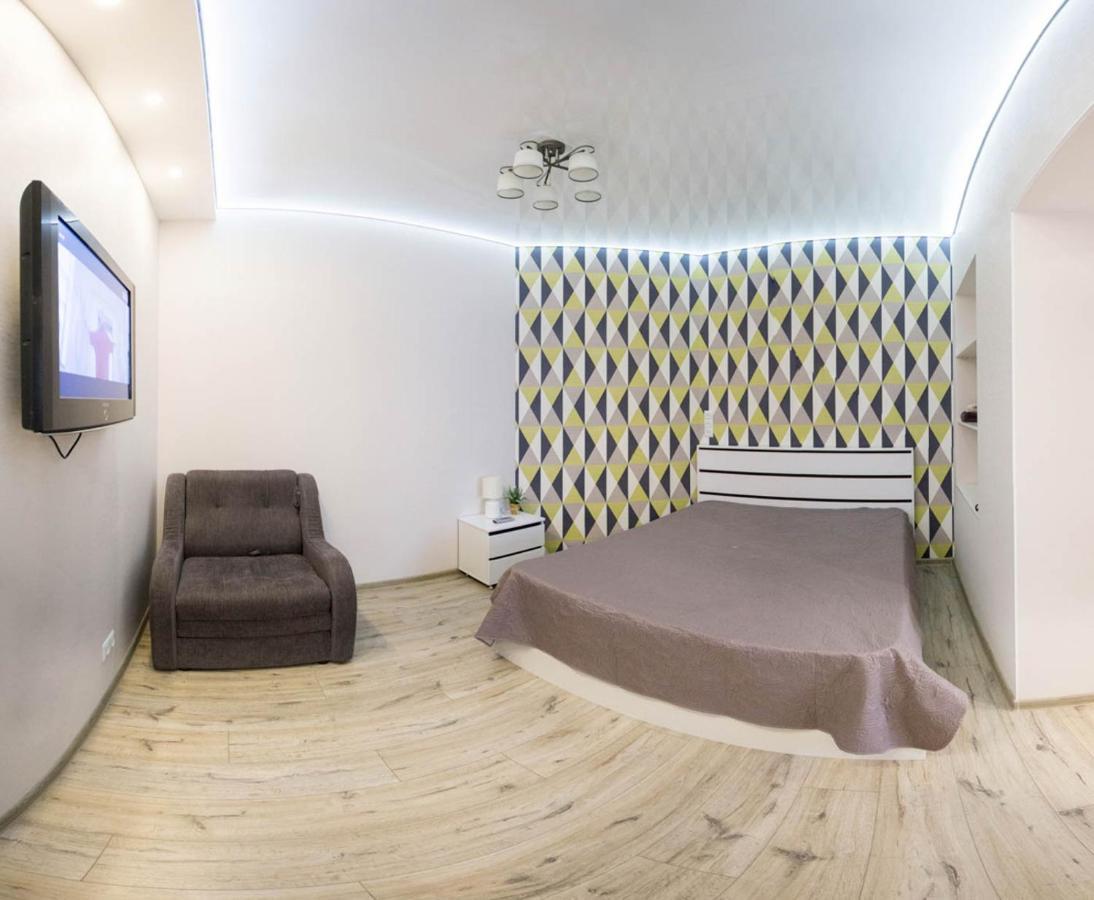 New Apartments In The City Center - Kuznechna Str. 26/2 哈尔科夫 外观 照片